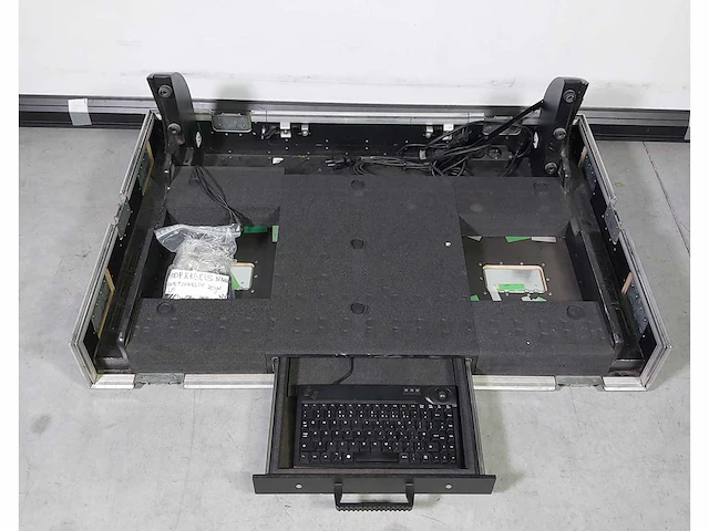 Digico sd8/24 with core2 upgrade - for spare parts - afbeelding 6 van  9