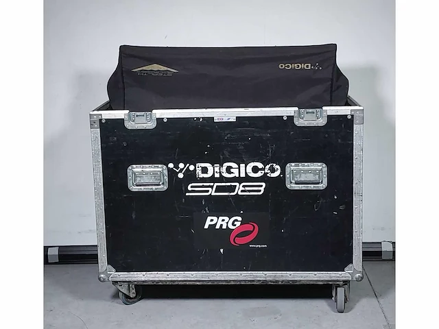 Digico sd8/24 with core2 upgrade - for spare parts - afbeelding 9 van  9