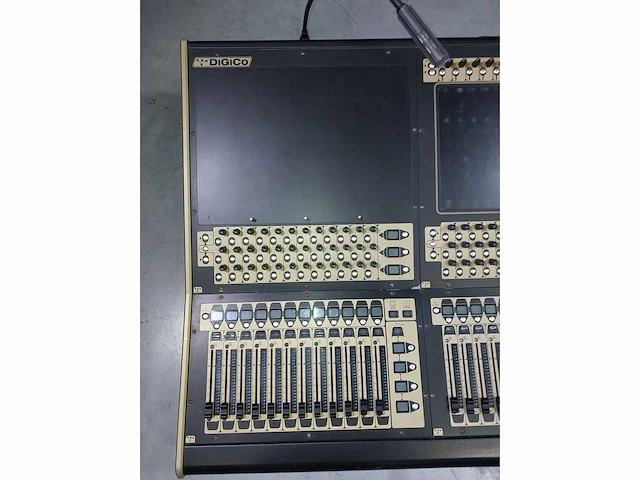Digico sd8/36 with core2 upgrade - afbeelding 8 van  12