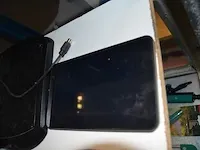 Digitaal fototoestel canon, tablet, co2 meter ayewau, racing stuur met pedalen thrustmaster - afbeelding 8 van  10