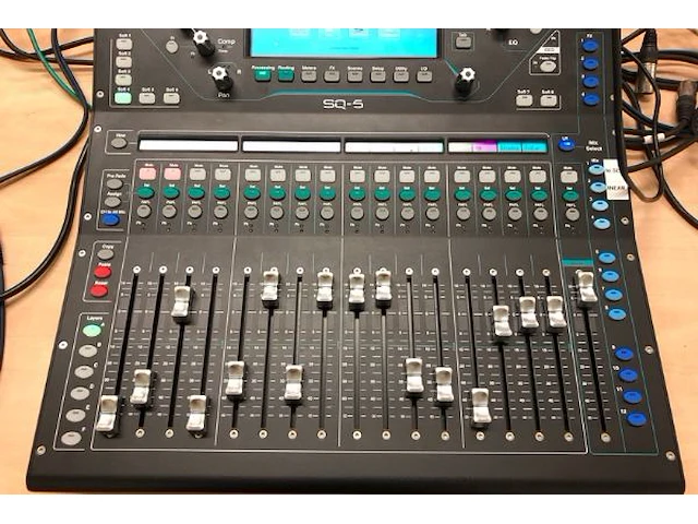 Digital mixer allen & heath - afbeelding 6 van  6