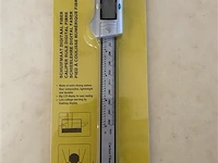 Digitale schuifmaat 150mm - afbeelding 1 van  2