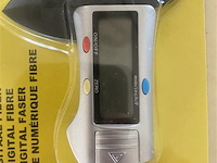 Digitale schuifmaat 150mm - afbeelding 2 van  2