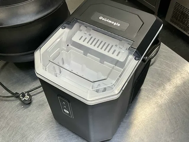 Digitale soepketel hendi en ijsblokjesmachine cuisimagic - afbeelding 4 van  4