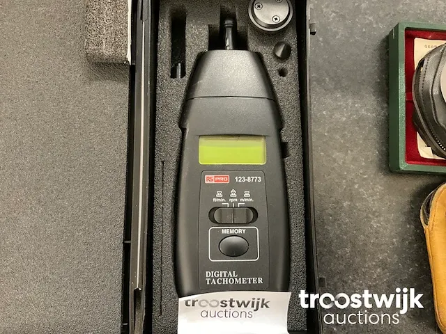Digitale tachometer - afbeelding 2 van  2