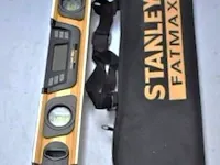 Digitale waterpas stanley fatmax, met opbergtas - afbeelding 1 van  3