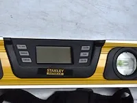 Digitale waterpas stanley fatmax, met opbergtas - afbeelding 2 van  3