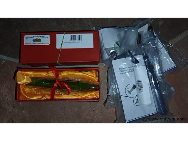 Dildo - afbeelding 1 van  3