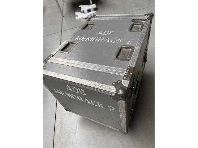 Dimrack: 2x lite-puter dx-626 + psu - in flightcase - afbeelding 4 van  4