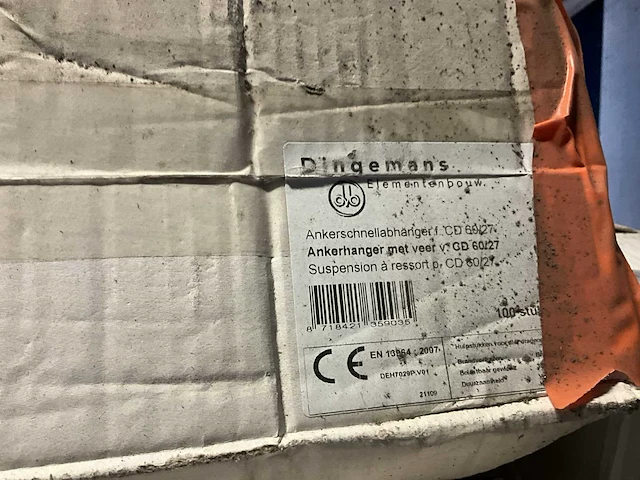 Dingemans beugels bovenhangers bevestigingsmateriaal 2 paletten - afbeelding 9 van  16