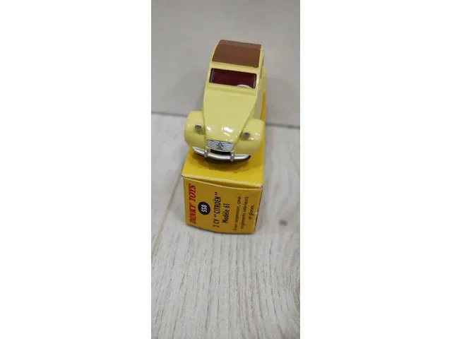 Dinky toys 2cv - afbeelding 4 van  6