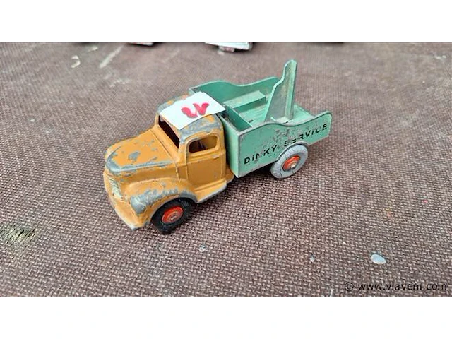 Dinky toys modelauto - afbeelding 1 van  5