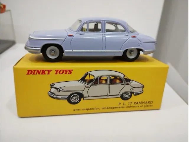 Dinky toys panhard - afbeelding 1 van  6