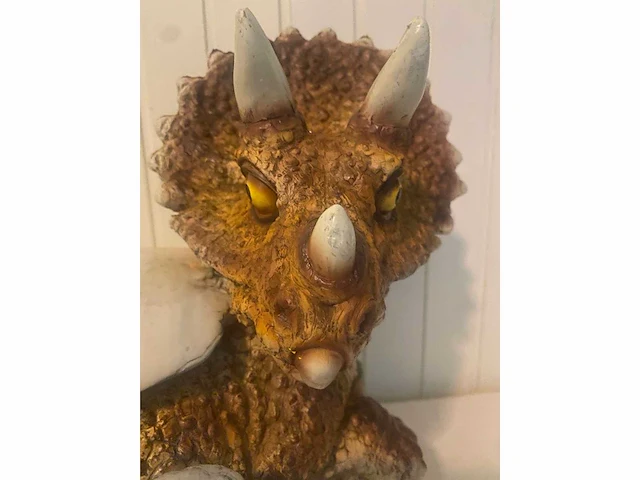 Dinosaurus beeld - afbeelding 5 van  5