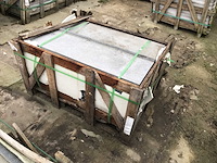 Diorite light satino 25 lm zwembadboord met overhangende 180° afgeronde boord - afbeelding 4 van  4