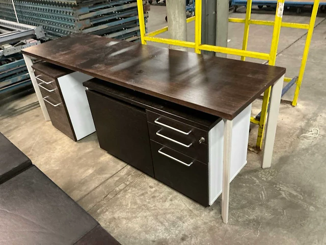 Directiebureau - afbeelding 6 van  7