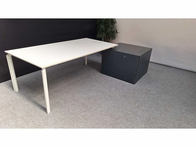 Directiebureau - afbeelding 13 van  15