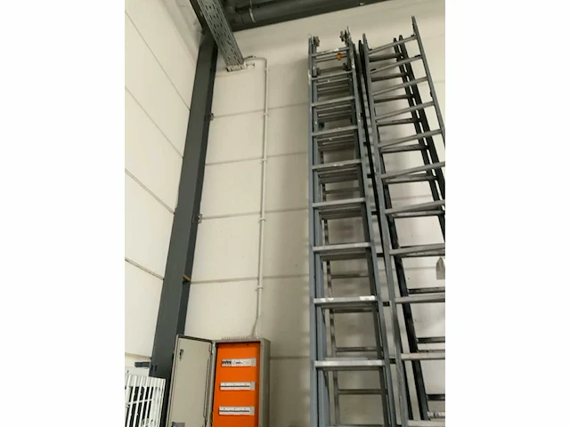 Dirks aluminium ladder (3x) - afbeelding 1 van  5