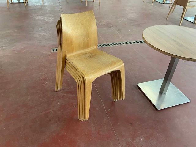 Disign - hout - restaurant chairs (4x) - afbeelding 1 van  4