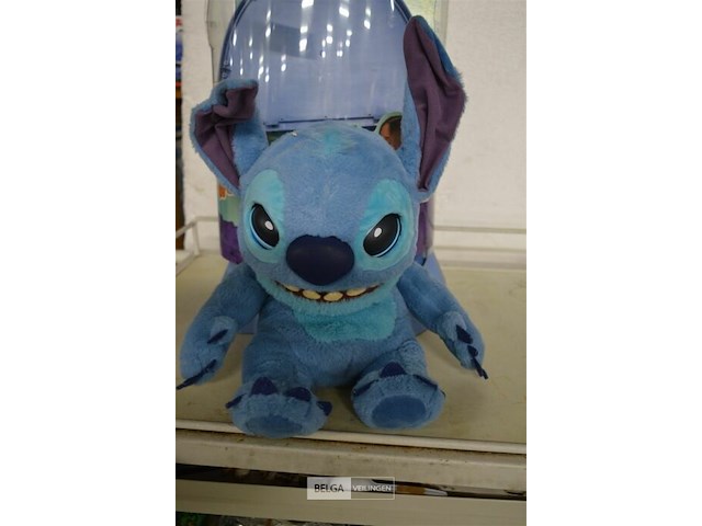 Disney stitch op batterijen - afbeelding 1 van  3