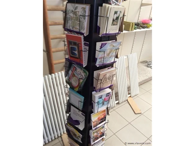Dispenser hallmark met inhoud - afbeelding 3 van  4
