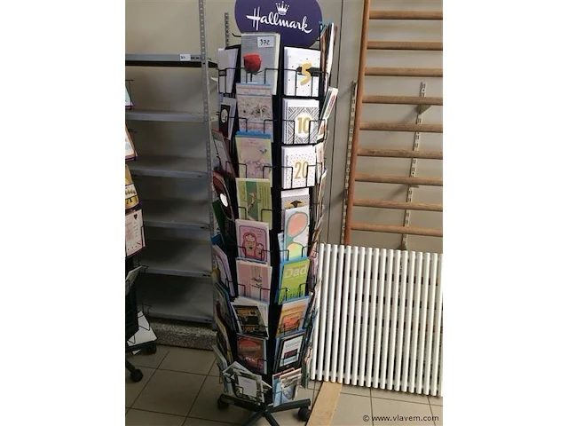 Dispenser hallmark met inhoud - afbeelding 1 van  3