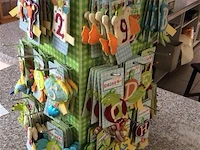 Dispenser met letters dushi - afbeelding 2 van  3