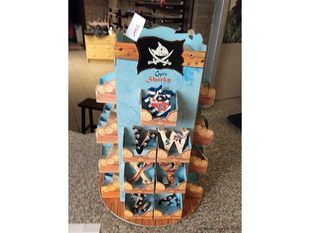 Dispenser met letters sharky - afbeelding 1 van  3