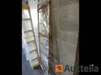 Display met 6 niveaus en 1 bamboeladder - afbeelding 4 van  7