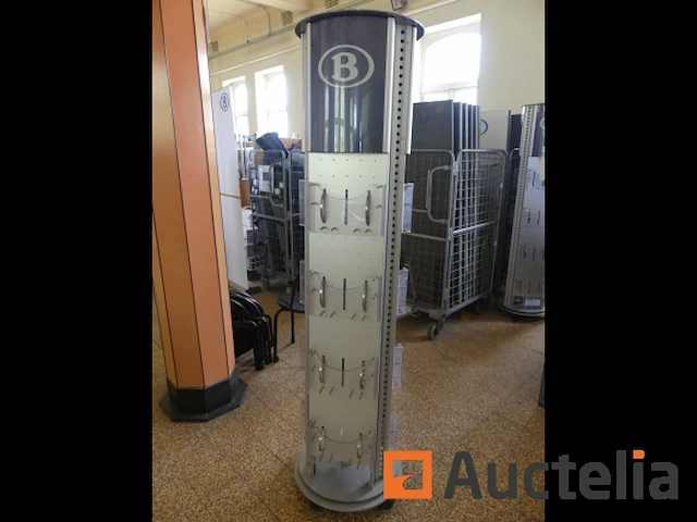 Display op wielen - ref 010184-078 - afbeelding 1 van  5
