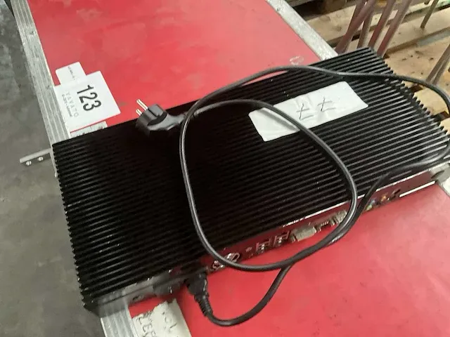 Displayer - afbeelding 4 van  4