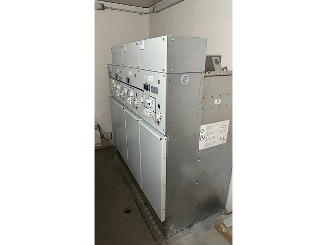 Distribution room mv siemens - afbeelding 4 van  11