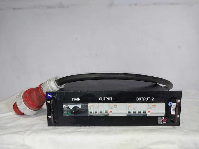 Distro cee63r5 to 2xcee32r5 / 2xharting (6pin) - afbeelding 1 van  3