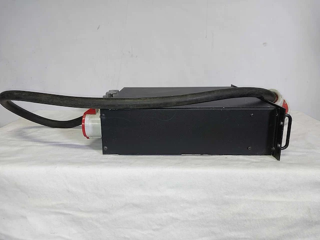 Distro cee63r5 to 2xcee32r5 / 2xharting (6pin) - afbeelding 3 van  3