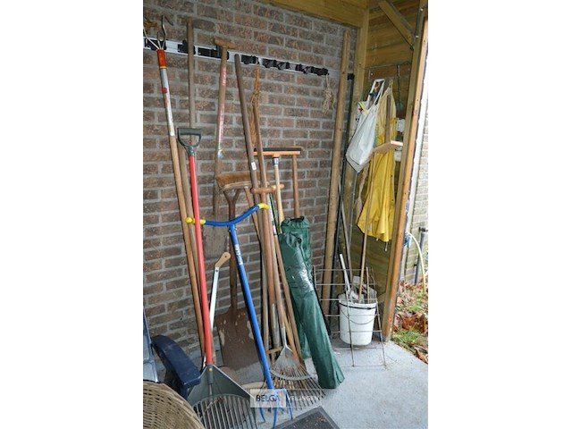 Div tuinmateriaal - afbeelding 2 van  6