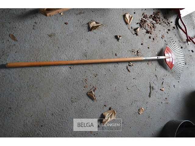 Div wolf tuinmateriaal - afbeelding 1 van  5