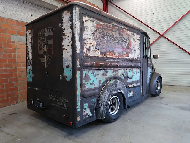 Divco melkwagen - afbeelding 10 van  64