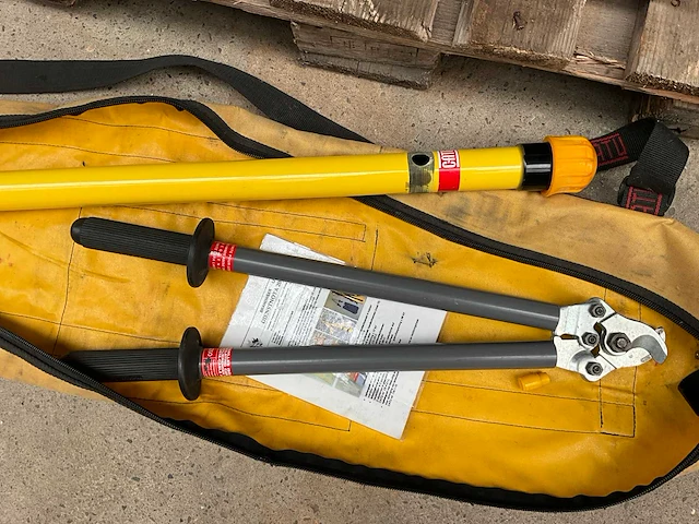 Divers catu gereedschap - afbeelding 3 van  8