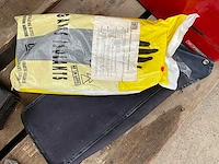 Divers catu gereedschap - afbeelding 8 van  8