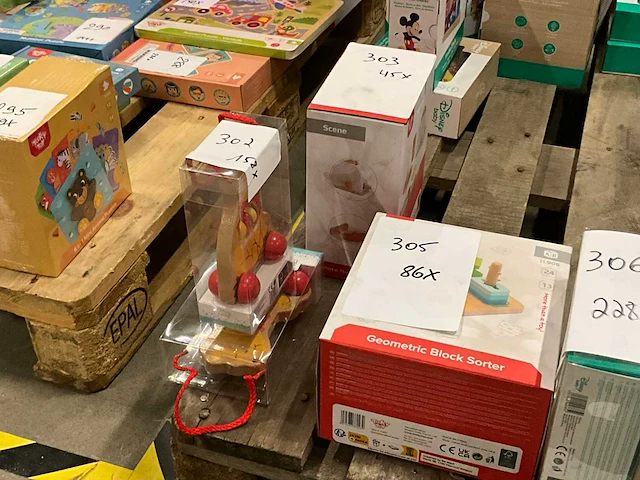 Divers educatief speelgoed tooky toy/disney - afbeelding 15 van  54