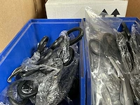Divers ehbo materiaal - afbeelding 8 van  8
