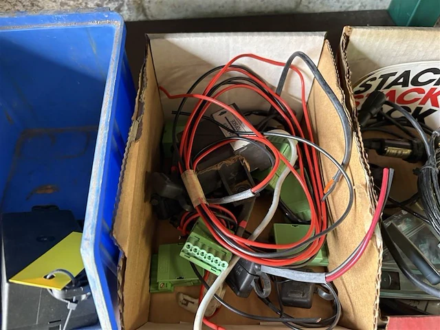 Divers elektrisch - afbeelding 2 van  2