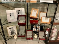 Divers fotolijsten en juweelkofffers - afbeelding 3 van  3