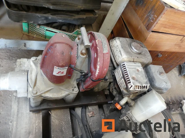 Divers; gemotoriseerd wiel, waterpomp,... - afbeelding 4 van  8