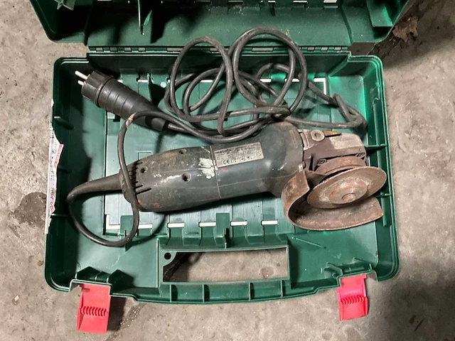 Divers gereedschap en garage inventaris - afbeelding 3 van  9
