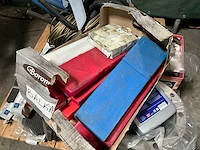 Divers gereedschap en garage inventaris - afbeelding 5 van  9