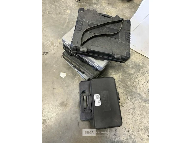 Divers handgereedschap - afbeelding 1 van  7