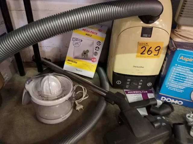 Divers huishoud elektro. 5 stuks - afbeelding 2 van  3