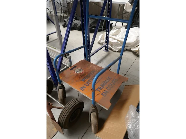 Divers items - afbeelding 3 van  4