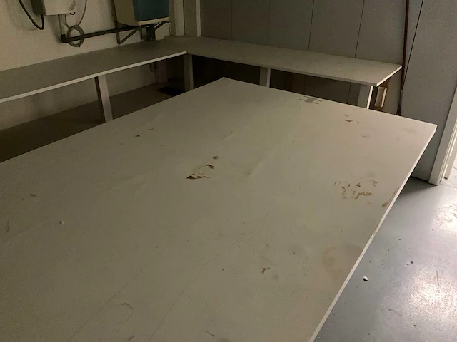 Divers kantoormeubilair - afbeelding 27 van  29